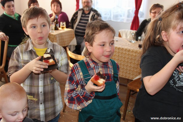 Dětský karneval 2012 (78)