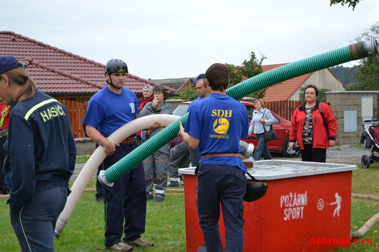 Hasičská soutěž Hrusice září 2012 (61)