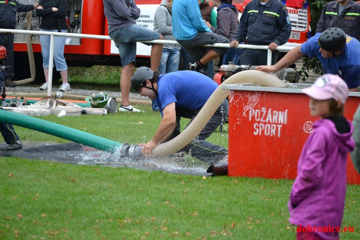 Hasičská soutěž Hrusice září 2012 (110)