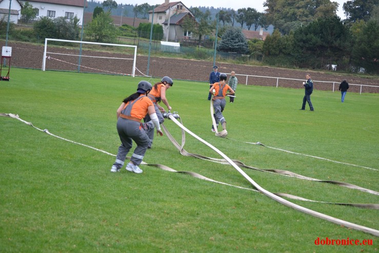 Hasičská soutěž Hrusice září 2012 (119)